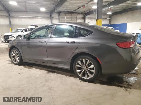 ✅ 2015 Chrysler 200 S • VIN: 1C3CCCBB6FN693967 • Lot: 91484315. Listed on Copart with 93,168 mi. Free auction sales archive from the USA and detailed vehicle history report at DreamBid. Image 2.