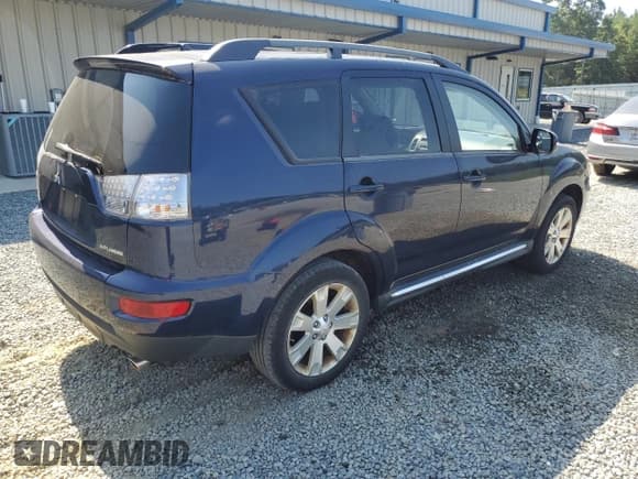 ✅ 2012 Mitsubishi Outlander SE • VIN: JA4AS3AW9CU025165 • Lot: 65844055. Wystawiony na Copart z przebiegiem 123 418 mil. Bezpłatny archiwum sprzedaży aukcyjnych z USA i szczegółowy raport historii pojazdu na DreamBid. Zdjęcie 3.