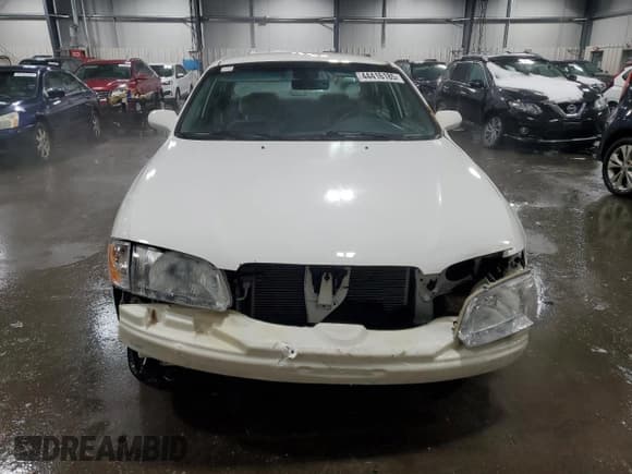 ✅ 2001 Mazda 626 LX • VIN: 1YVGF22C515228204 • Lot: 44416185. Listed on Copart with 127,230 mi. Free auction sales archive from the USA and detailed vehicle history report at DreamBid. Image 5.