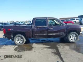 ✅ 2008 Chevrolet Silverado 1500 1LT • VIN: 2GCEK13J381284296 • Lot: 43052572. Wystawiony na IAAI z przebiegiem 158 133 mil. Bezpłatny archiwum sprzedaży aukcyjnych z USA i szczegółowy raport historii pojazdu na DreamBid. Zdjęcie 6.