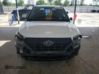 ✅ 2022 Hyundai Venue SE • VIN: KMHRB8A35NU199793 • Lot: 57082885. Listed on Copart with 74,940 mi. Free auction sales archive from the USA and detailed vehicle history report at DreamBid. Image 5.
