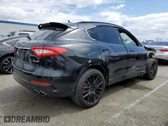 ✅ 2018 Maserati Levante S GranSport • VIN: ZN661YUS0JX291446 • Лот: 50502414. Опубликован ранее на Copart с пробегом 38 987 миль. Бесплатный доступ к архиву аукционных продаж из США и подробный отчёт об истории автомобиля на DreamBid. Изображение 3.
