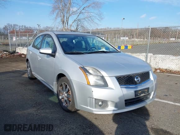 ✅ 2012 Nissan Sentra S • VIN: 3N1AB6APXCL646797 • Lot: 43847187. Wystawiony na IAAI z przebiegiem 72 534 mil. Bezpłatny archiwum sprzedaży aukcyjnych z USA i szczegółowy raport historii pojazdu na DreamBid. Zdjęcie 1.