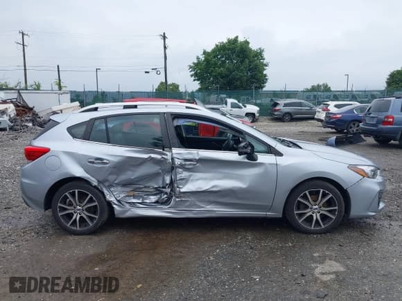 ✅ 2019 Subaru Impreza Limited • VIN: 4S3GTAS60K3748018 • Lot: 42645054. Listed on IAAI with 61,819 mi. Free auction sales archive from the USA and detailed vehicle history report at DreamBid. Image 6.
