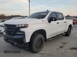 ✅ 2021 Chevrolet Silverado 1500 LT Trail Boss • VIN: 3GCPYFED7MG325302 • Lot: 93606795. Wystawiony na Copart z przebiegiem 69 130 mil. Bezpłatny archiwum sprzedaży aukcyjnych z USA i szczegółowy raport historii pojazdu na DreamBid. Zdjęcie 1.