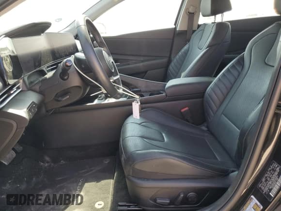 ✅ 2023 Hyundai Elantra Limited • VIN: KMHLN4AJ0PU039022 • Lot: 87100715. Listed on Copart with 29,843 mi. Free auction sales archive from the USA and detailed vehicle history report at DreamBid. Image 7.
