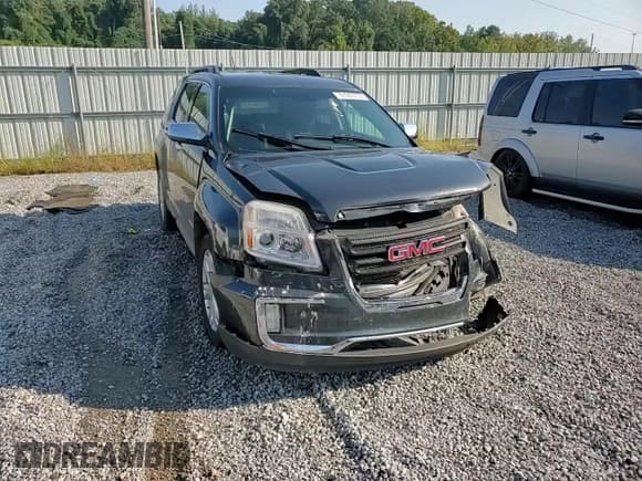 ✅ 2017 GMC Terrain SLE • VIN: 2GKALNEK2H6343497 • Лот: 81083705. Опубликован ранее на Copart с пробегом 141 351 миль. Бесплатный доступ к архиву аукционных продаж из США и подробный отчёт об истории автомобиля на DreamBid. Изображение 13.