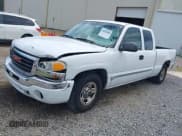✅ 2003 GMC Sierra 1500 SLE • VIN: 2GTEC19V231194671 • Lot: 42584968. Listed on IAAI with 191,645 mi. Free auction sales archive from the USA and detailed vehicle history report at DreamBid. Image 2.