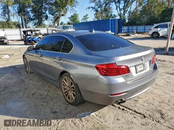 ✅ 2014 BMW 5 Series 528i • VIN: WBA5A5C59ED511744 • Lot: 96237465. Listed on Copart with 100,225 mi. Free auction sales archive from the USA and detailed vehicle history report at DreamBid. Image 2.
