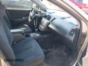 ✅ 2004 Nissan Murano SE • VIN: JN8AZ08W24W335285 • Lot: 43311141. Wystawiony na IAAI z przebiegiem 128 597 mil. Bezpłatny archiwum sprzedaży aukcyjnych z USA i szczegółowy raport historii pojazdu na DreamBid. Zdjęcie 5.