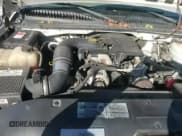 ✅ 2005 GMC Sierra 1500 • VIN: 1GTHC23275F938231 • Лот: 85245654. Опубликован ранее на Copart с пробегом 131 868 миль. Бесплатный доступ к архиву аукционных продаж из США и подробный отчёт об истории автомобиля на DreamBid. Изображение 13.