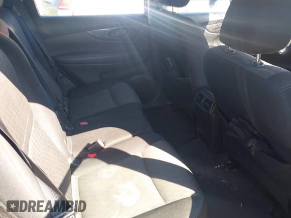 ✅ 2020 Nissan Rogue SV • VIN: JN8AT2MT9LW011046 • Lot: 43267065. Listed on IAAI with 93,241 mi. Free auction sales archive from the USA and detailed vehicle history report at DreamBid. Image 8.