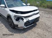 ✅ 2025 Kia Niro Wind • VIN: KNDCR3L11S5134725 • Lot: 42721344. Listed on IAAI with 2,014 mi. Free auction sales archive from the USA and detailed vehicle history report at DreamBid. Image 6.