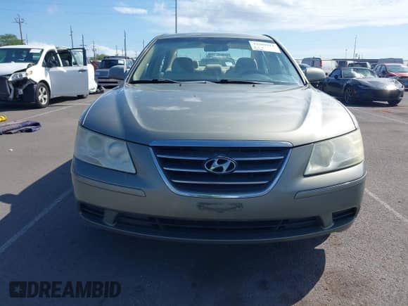 2009 Hyundai Sonata GLS with VIN 5NPET46C19H470401, listed as a IAAI auction lot 43589911 with 84,360 mi miles and . Bid and sale history available at DreamBid. Image 6.