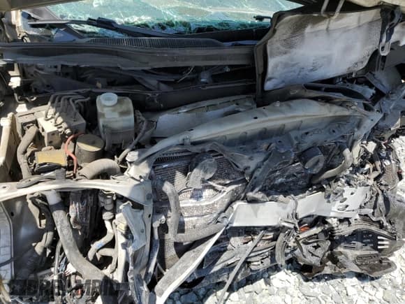 ✅ 2011 Lexus RX 450h • VIN: JTJBC1BA8B2039788 • Лот: 61268725. Опубликован ранее на Copart с пробегом Не указан. Бесплатный доступ к архиву аукционных продаж из США и подробный отчёт об истории автомобиля на DreamBid. Изображение 12.