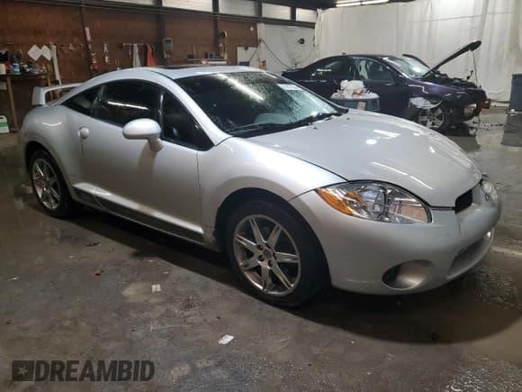 ✅ 2008 Mitsubishi Eclipse GS • VIN: 4A3AK64FX8E032921 • Lot: 81477594. Wystawiony na Copart z przebiegiem 103 833 mil. Bezpłatny archiwum sprzedaży aukcyjnych z USA i szczegółowy raport historii pojazdu na DreamBid. Zdjęcie 4.