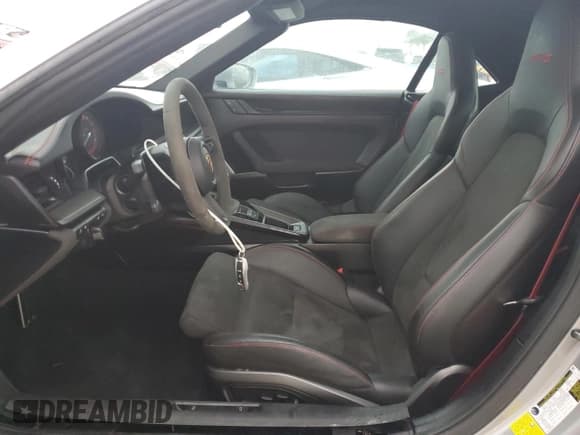 ✅ 2022 Porsche 911 Carrera S • VIN: WP0CB2A95NS245419 • Lot: 74855374. Wystawiony na Copart z przebiegiem 8 649 mil. Bezpłatny archiwum sprzedaży aukcyjnych z USA i szczegółowy raport historii pojazdu na DreamBid. Zdjęcie 7.