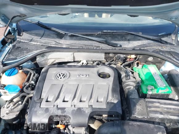 ✅ 2013 Volkswagen Passat SE • VIN: 1VWBN7A36DC045523 • Lot: 41902137. Listed on IAAI with 134,824 mi. Free auction sales archive from the USA and detailed vehicle history report at DreamBid. Image 10.