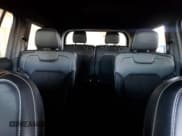 ✅ 2021 Jeep Grand Cherokee Altitude • VIN: 1C4RJJAGXM8183999 • Lot: 81640534. Wystawiony na Copart z przebiegiem 27 698 mil. Bezpłatny archiwum sprzedaży aukcyjnych z USA i szczegółowy raport historii pojazdu na DreamBid. Zdjęcie 10.