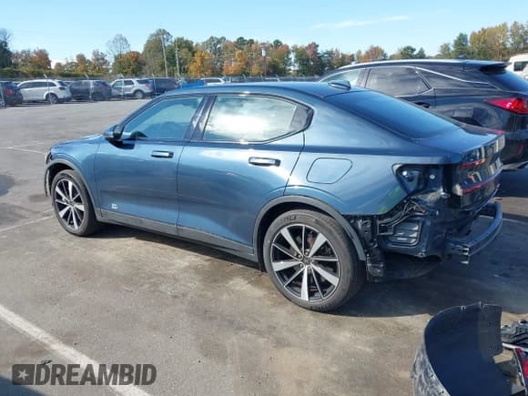 ✅ 2022 Polestar 2 • VIN: LPSED3KA2NL051919 • Lot: 43494778. Wystawiony na IAAI z przebiegiem 12 395 mil. Bezpłatny archiwum sprzedaży aukcyjnych z USA i szczegółowy raport historii pojazdu na DreamBid. Zdjęcie 3.