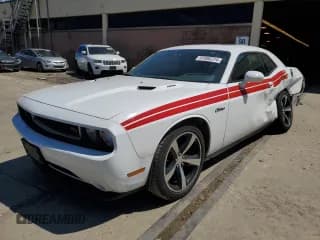 ✅ 2013 Dodge Challenger R/T • VIN: 2C3CDYBT2DH729193 • Lot: 61086374. Wystawiony na Copart z przebiegiem 103 931 mil. Bezpłatny archiwum sprzedaży aukcyjnych z USA i szczegółowy raport historii pojazdu na DreamBid. Zdjęcie 1.