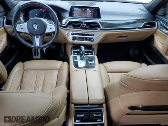 ✅ 2022 BMW 7 Series 750i xDrive • VIN: WBA7U2C03NCJ17147 • Lot: 66776635. Listed on Copart with 46,341 mi. Free auction sales archive from the USA and detailed vehicle history report at DreamBid. Image 8.