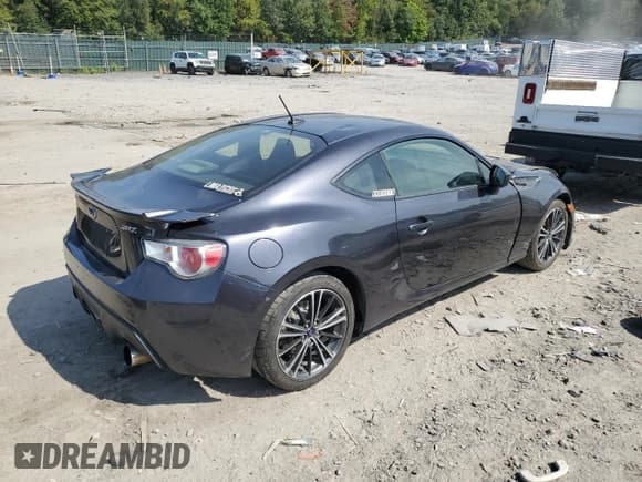 ✅ 2014 Subaru BRZ Premium • VIN: JF1ZCAB1XE9603024 • Lot: 71591504. Wystawiony na Copart z przebiegiem 116 730 mil. Bezpłatny archiwum sprzedaży aukcyjnych z USA i szczegółowy raport historii pojazdu na DreamBid. Zdjęcie 3.