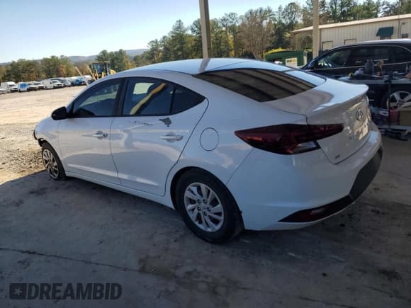 ✅ 2019 Hyundai Elantra SE • VIN: 5NPD74LFXKH413716 • Lot: 91102675. Listed on Copart with 126,383 mi. Free auction sales archive from the USA and detailed vehicle history report at DreamBid. Image 2.