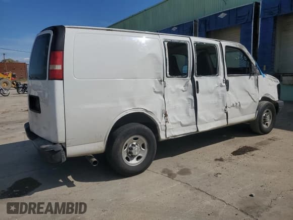 ✅ 2015 Chevrolet Express Cargo • VIN: 1GCWGFCF2F1101293 • Lot: 80942025. Listed on Copart with 224,865 mi. Free auction sales archive from the USA and detailed vehicle history report at DreamBid. Image 3.