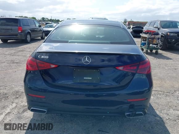 ✅ 2023 Mercedes-Benz C 300 • VIN: W1KAF4GB1PR103652 • Лот: 42016608. Опубликован ранее на IAAI с пробегом 11 935 миль. Бесплатный доступ к архиву аукционных продаж из США и подробный отчёт об истории автомобиля на DreamBid. Изображение 16.