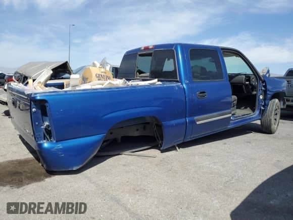 ✅ 2004 Chevrolet Silverado 1500 LS • VIN: 2GCEC13T741417425 • Лот: 59014535. Опубликован ранее на Copart с пробегом Не указан. Бесплатный доступ к архиву аукционных продаж из США и подробный отчёт об истории автомобиля на DreamBid. Изображение 3.