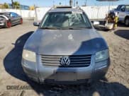 ✅ 2003 Volkswagen Passat GLX • VIN: WVWWH63B33E363354 • Lot: 78845194. Wystawiony na Copart z przebiegiem 33 704 mil. Bezpłatny archiwum sprzedaży aukcyjnych z USA i szczegółowy raport historii pojazdu na DreamBid. Zdjęcie 5.