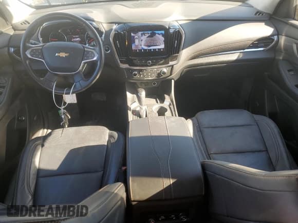 ✅ 2020 Chevrolet Traverse Premier • VIN: 1GNEVKKW6LJ280145 • Lot: 91101165. Wystawiony na Copart z przebiegiem 75 218 mil. Bezpłatny archiwum sprzedaży aukcyjnych z USA i szczegółowy raport historii pojazdu na DreamBid. Zdjęcie 8.