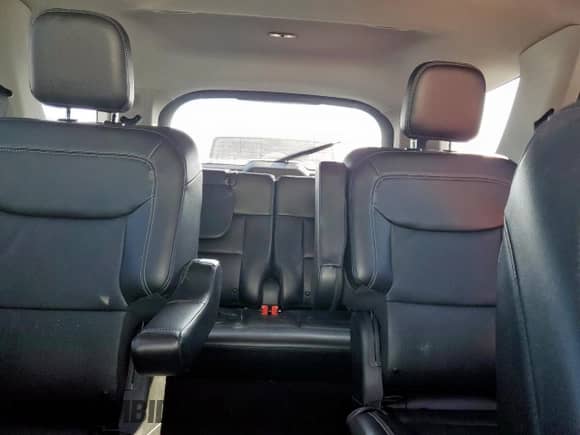 2023 Ford Explorer Limited z VIN 1FMSK7FH0PGA66439, wystawiony jako Copart lot #81576705 z przebiegiem 30 465 mil mil oraz Szkoda całkowita • Salvage title. Historia ofert i sprzedaży dostępna na DreamBid. Obrazek 10.