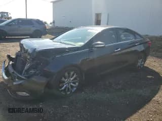 ✅ 2012 Hyundai Sonata Limited • VIN: 5NPEC4AB0CH354354 • Lot: 83844565. Listed on Copart with 220,265 mi. Free auction sales archive from the USA and detailed vehicle history report at DreamBid. Image 1.