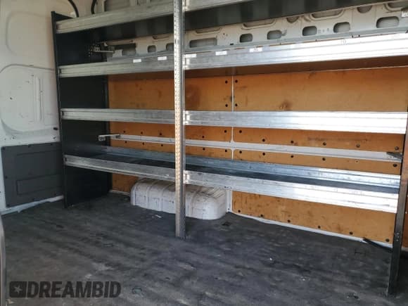 ✅ 2019 Nissan NV Cargo S • VIN: 1N6BF0LY1KN810748 • Lot: 85547234. Wystawiony na Copart z przebiegiem 108 483 mil. Bezpłatny archiwum sprzedaży aukcyjnych z USA i szczegółowy raport historii pojazdu na DreamBid. Zdjęcie 11.