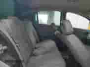 2004 Saturn ION ION 1 z VIN 1G8AG52FX4Z121029, wystawiony jako Copart lot #85560375 z przebiegiem 196 911 mil mil oraz Szkoda całkowita • Salvage title. Historia ofert i sprzedaży dostępna na DreamBid. Obrazek 10.