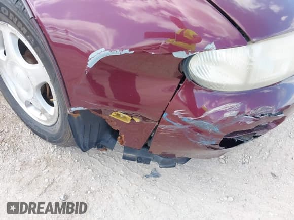 ✅ 1997 Nissan Altima XE • VIN: 1N4BU31D9VC185791 • Lot: 42209165. Listed on IAAI with 90,942 mi. Free auction sales archive from the USA and detailed vehicle history report at DreamBid. Image 6.