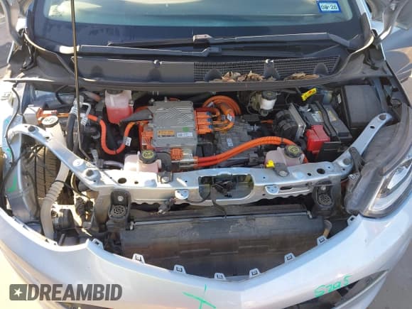 ✅ 2017 Chevrolet Bolt EV LT • VIN: 1G1FW6S04H4180525 • Lot: 41765456. Wystawiony na IAAI z przebiegiem 48 555 mil. Bezpłatny archiwum sprzedaży aukcyjnych z USA i szczegółowy raport historii pojazdu na DreamBid. Zdjęcie 10.