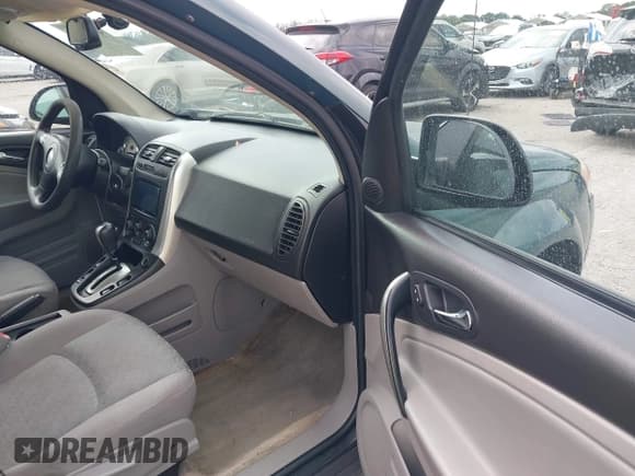 ✅ 2006 Saturn VUE • VIN: 5GZCZ33DX6S858252 • Lot: 42032301. Wystawiony na IAAI z przebiegiem 186 504 mil. Bezpłatny archiwum sprzedaży aukcyjnych z USA i szczegółowy raport historii pojazdu na DreamBid. Zdjęcie 5.