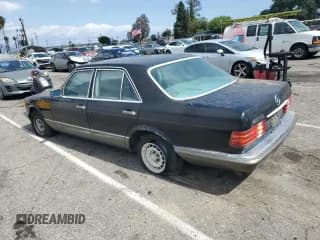 ✅ 1984 Mercedes-Benz 380 • VIN: WDBCA32A4EA086608 • Лот: 56959315. Опубликован ранее на Copart с пробегом 188 869 миль. Бесплатный доступ к архиву аукционных продаж из США и подробный отчёт об истории автомобиля на DreamBid. Изображение 2.