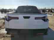 2022 Hyundai Santa Cruz SEL с VIN 5NTJB4AE6NH025545, выставлен на аукционе Copart как лот 47018205 с пробегом 34 629 миль миль и Списание • Salvage title. История ставок и продаж доступна на DreamBid. Изображение 6.