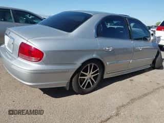 2002 Hyundai Sonata GLS с VIN KMHWF35H22A712365, выставлен на аукционе IAAI как лот 42169257 с пробегом 115 702 миль миль и . История ставок и продаж доступна на DreamBid. Изображение 4.