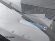 ✅ 2004 Volvo S60 • VIN: YV1RH59H942409026 • Lot: 43705592. Wystawiony na IAAI z przebiegiem 102 746 mil. Bezpłatny archiwum sprzedaży aukcyjnych z USA i szczegółowy raport historii pojazdu na DreamBid. Zdjęcie 9.