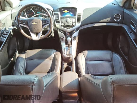 ✅ 2014 Chevrolet Cruze 2LT • VIN: 1G1PE5SB4E7282386 • Lot: 57478545. Listed on Copart with 103,945 mi. Free auction sales archive from the USA and detailed vehicle history report at DreamBid. Image 8.