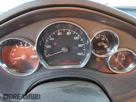 ✅ 2010 Pontiac G6 1SC • VIN: 1G2ZA5EB3A4115198 • Lot: 89840665. Listed on Copart with 192,016 mi. Free auction sales archive from the USA and detailed vehicle history report at DreamBid. Image 9.