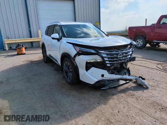 ✅ 2024 Nissan Rogue Platinum • VIN: JN8BT3DD3RW451503 • Lot: 69060045. Listed on Copart with 7,199 mi. Free auction sales archive from the USA and detailed vehicle history report at DreamBid. Image 14.