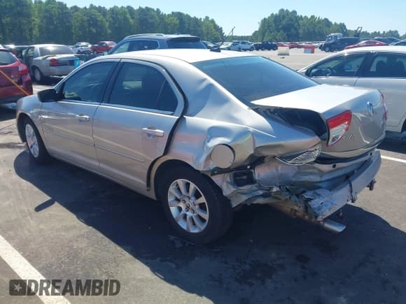 ✅ 2007 Mercury Milan • VIN: 3MEHM01167R632055 • Lot: 43094366. Listed on IAAI with 146,517 mi. Free auction sales archive from the USA and detailed vehicle history report at DreamBid. Image 3.
