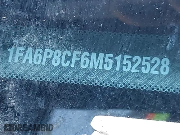 ✅ 2021 Ford Mustang GT • VIN: 1FA6P8CF6M5152528 • Lot: 41040268. Listed on IAAI with 49,739 mi. Free auction sales archive from the USA and detailed vehicle history report at DreamBid. Image 18.