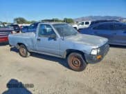 ✅ 1991 Toyota Pickup • VIN: JT4RN81A7M0065206 • Lot: 96237665. Listed on Copart with 301,033 mi. Free auction sales archive from the USA and detailed vehicle history report at DreamBid. Image 4.